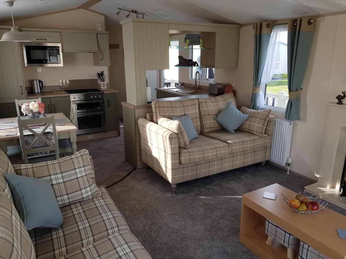 6 Berth Deluxe Caravan Palm Grove 42 Chapel Saint Leonards Eksteriør billede